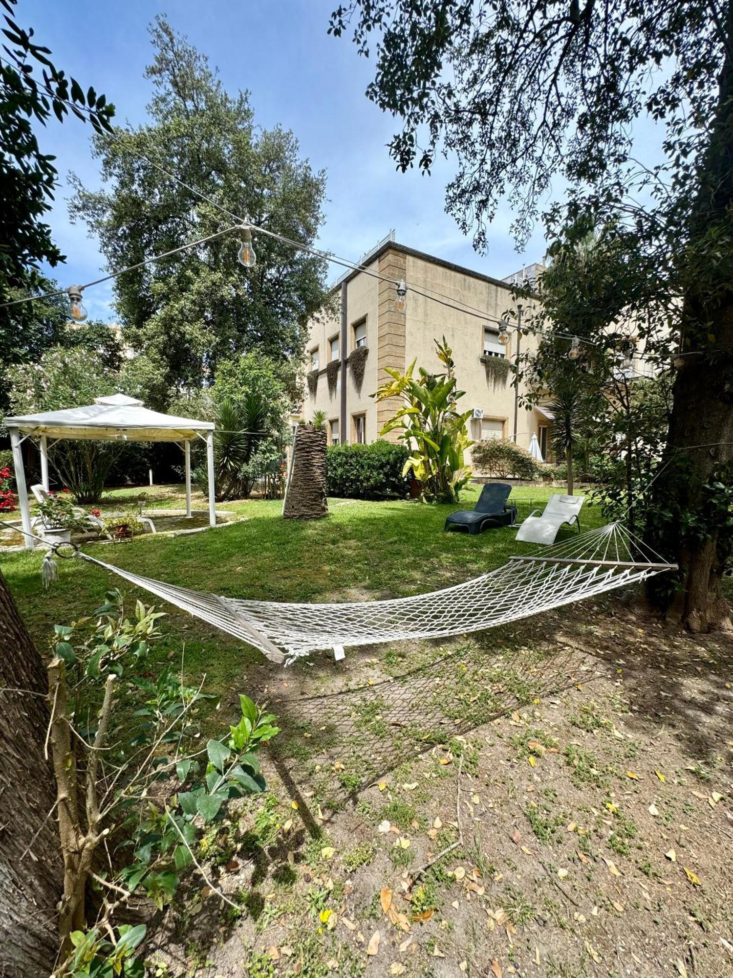 Aedes B&B Il Giardino dei Sogni Lecce Esterno foto