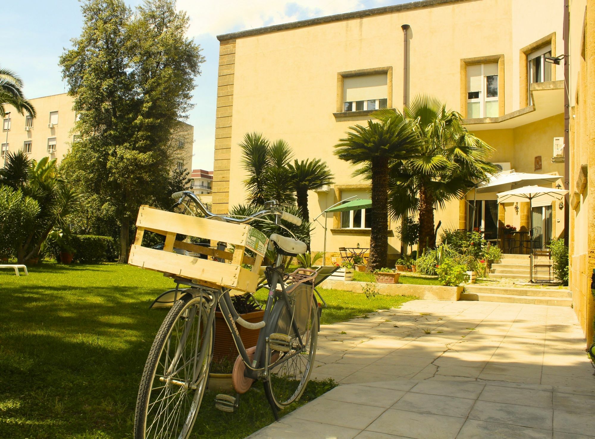 Aedes B&B Il Giardino dei Sogni Lecce Esterno foto